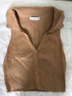 Jolie & Joy Ribbed Button Front Camel Sweater Vest